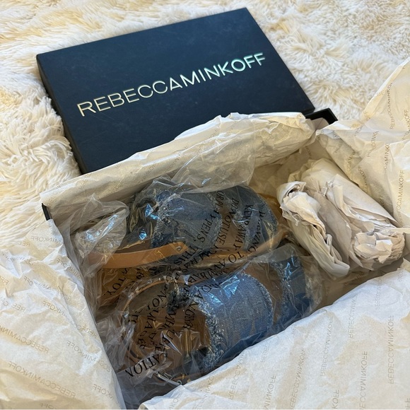 Rebecca Minkoff Emery Blue Denim Sandal Size: 6 NEW - Picture 5 of 7